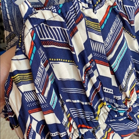 TORRID'S CHEVRON PRINT CHALLIS RUFFLE BABYDOLL TOP - Picture 5 of 7